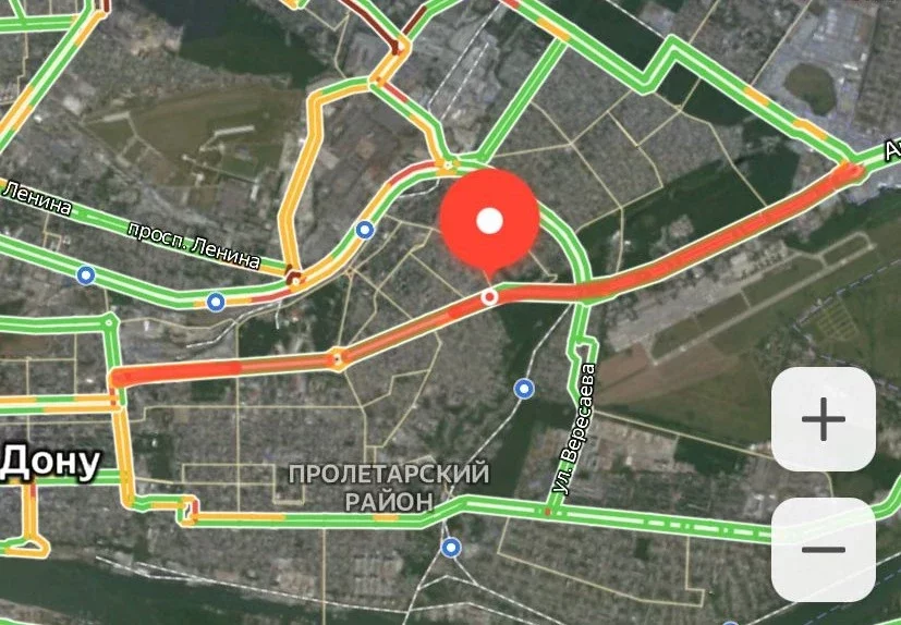 В Ростове образовался километровый затор на Шолохова
