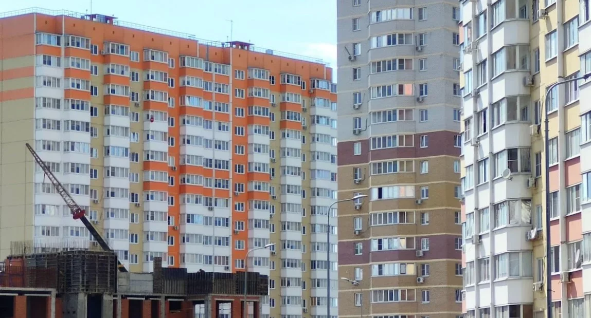 В Ростове пенсионер напал на 10-летнюю девочку в подъезде многоэтажки