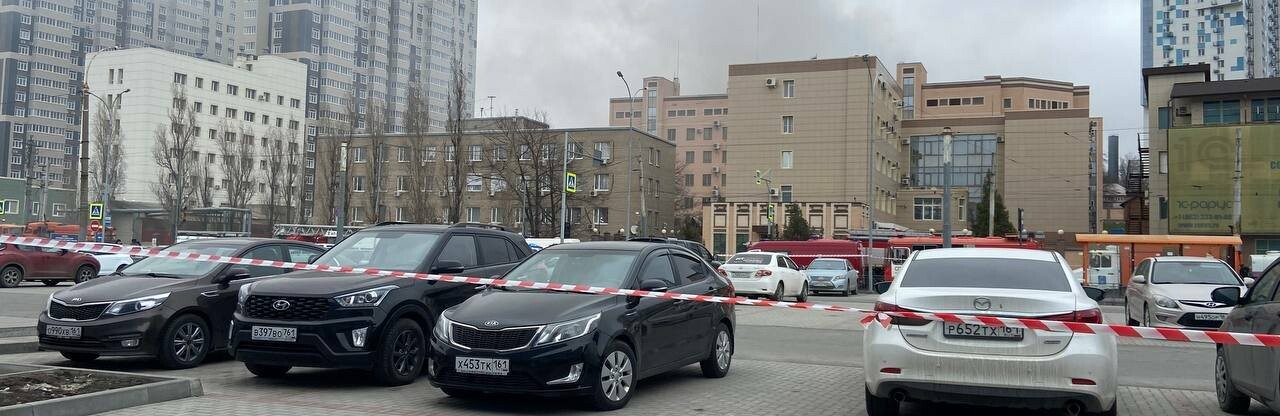 В Ростове из-за крупного пожара на Сиверса эвакуировали жильцов ближайших домов