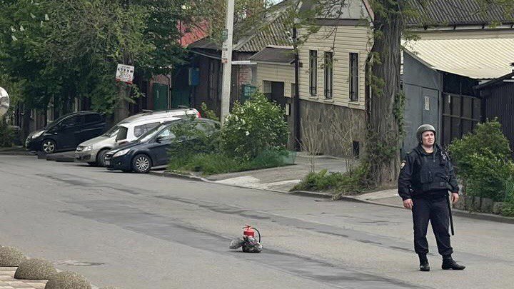 Похожий на гранату предмет обнаружили на улице Ростова
