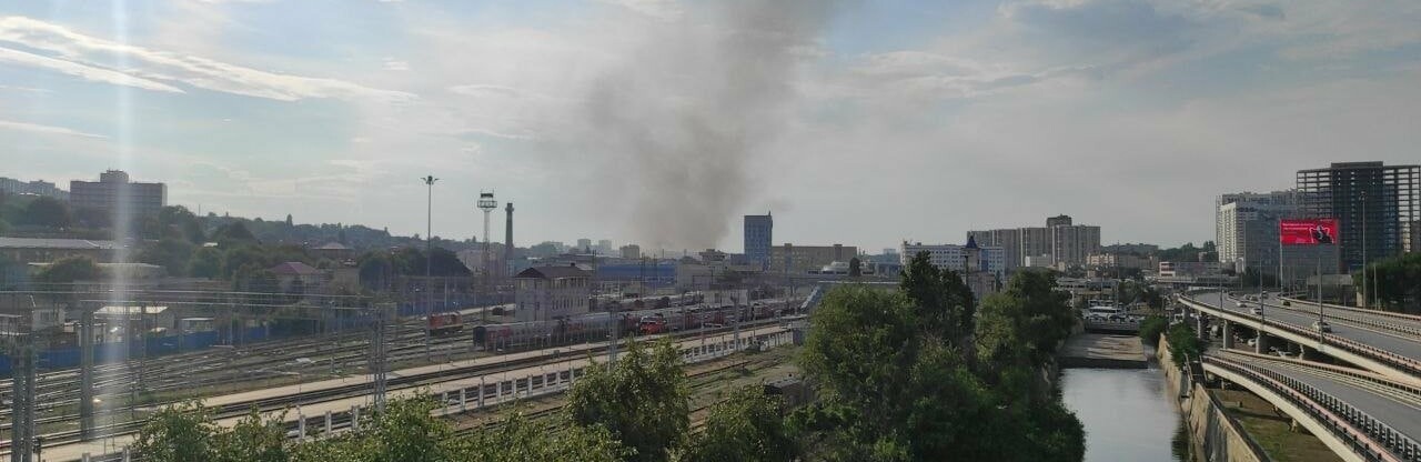 В локомотивном депо Ростова произошёл пожар