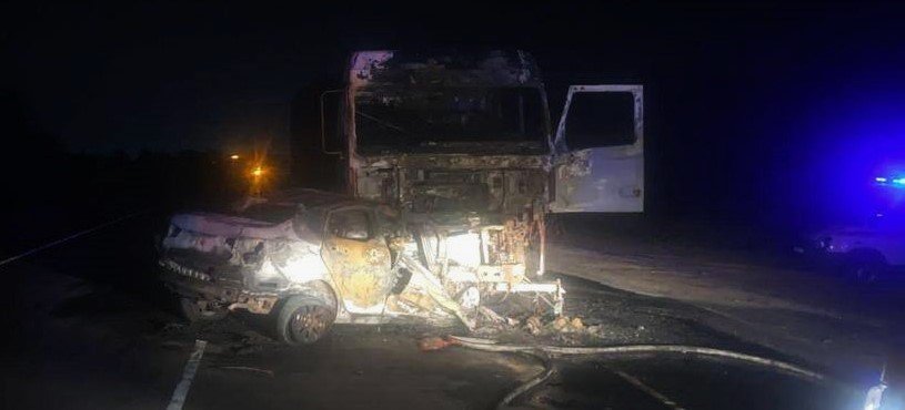 Под Ростовом водитель иномарки заживо сгорел при столкновении со встречным МАЗом