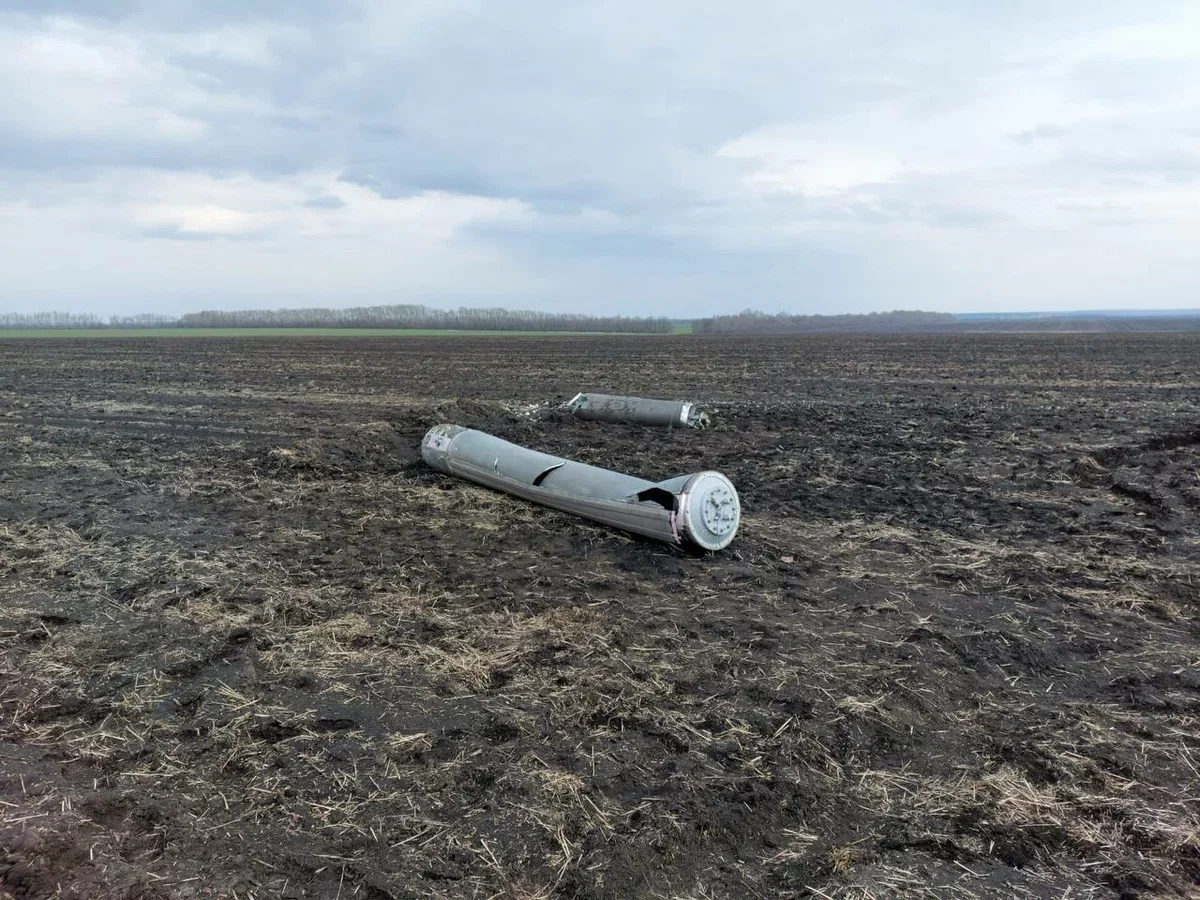 Власти заявили об отсутствии жертв и разрушений при отражении удара ракеты по Морозовску