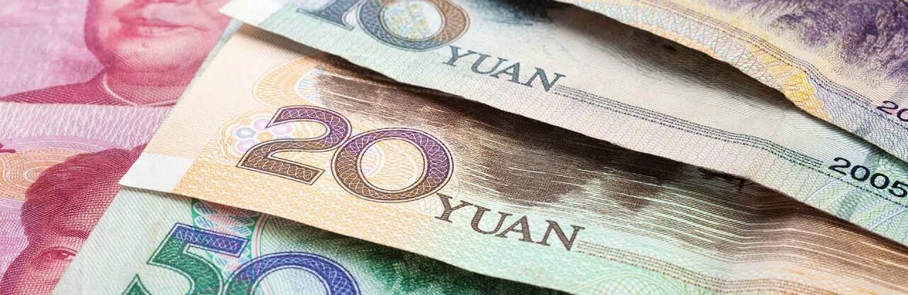 Больше половины вкладов в юанях держат клиенты старше 50 лет