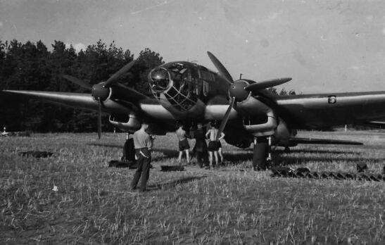 Под Ростовом обнаружили обломки бомбардировщика Heinkel He 111, сбитого в 1941 году
