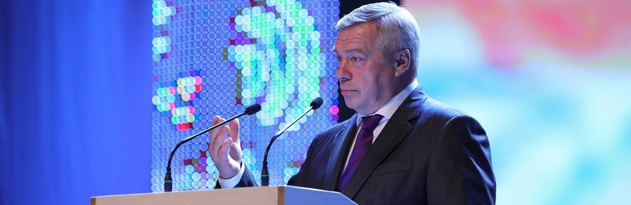 Василий Голубев проиграл борьбу за звание лучшего губернатора РФ