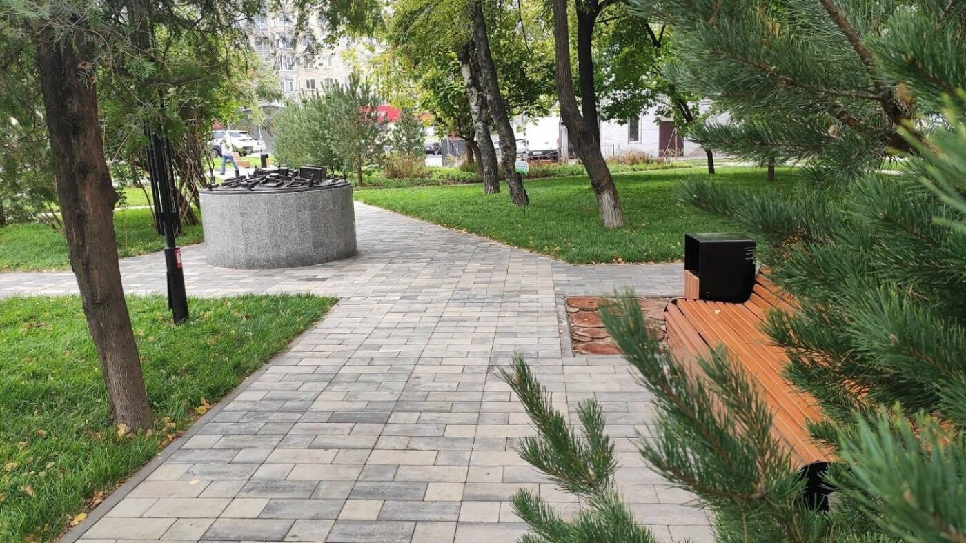 Пешеходная зона на Большой Садовой, 120 в Ростове