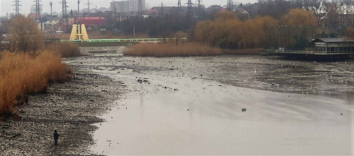 Северное водохранилище без воды