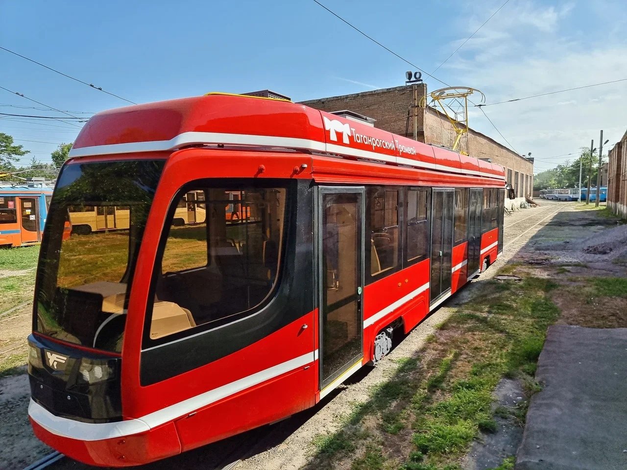 По Таганрогу начали курсировать новые трамваи