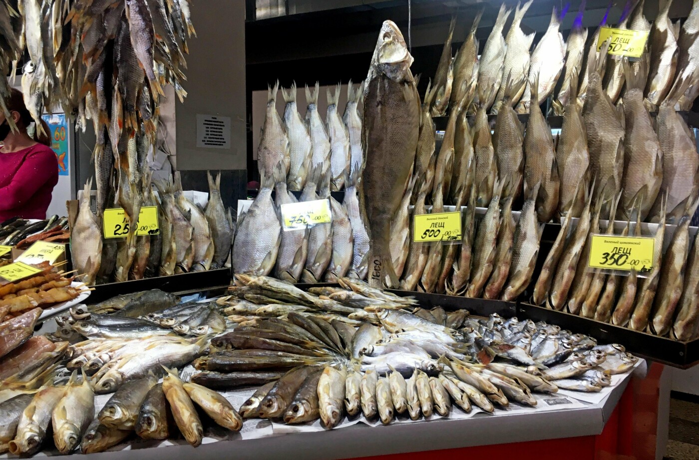 Рыба всякая поштучно: огромный судак за 1600 рублей