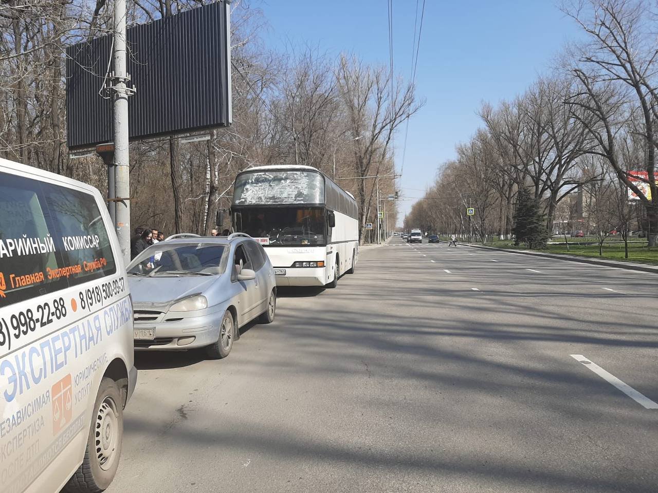 Два автобуса столкнулись в Ростове на проспекте Шолохова